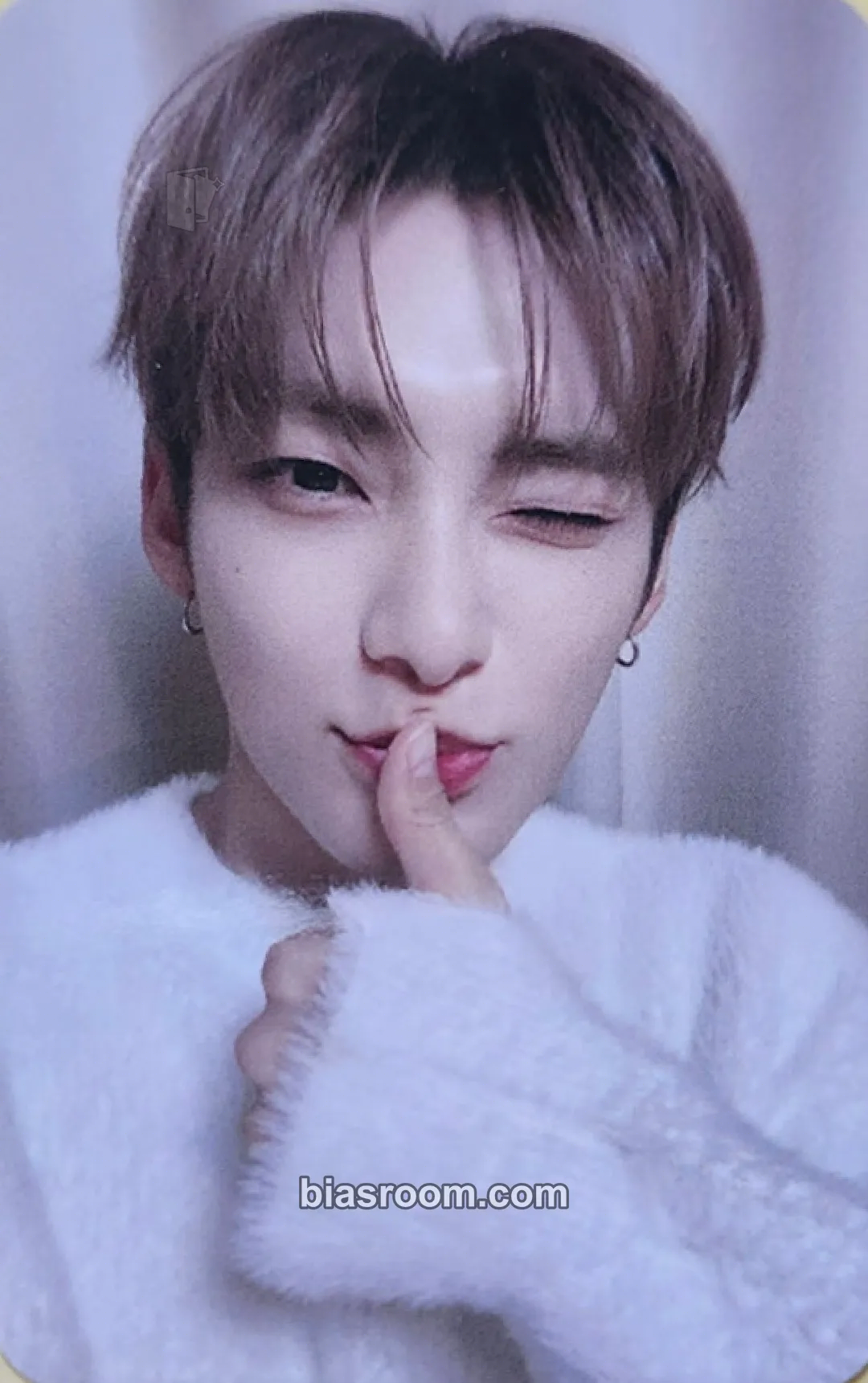 Park Junhee The First Day & Night Photocard - A.C.E - A.C.E K-pop photocard