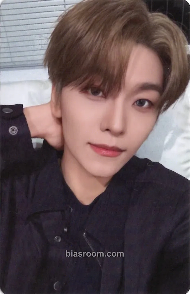 Xinlong EUPHORIA Photocard - ALPHA DRIVE ONE - ALPHA DRIVE ONE K-pop photocard
