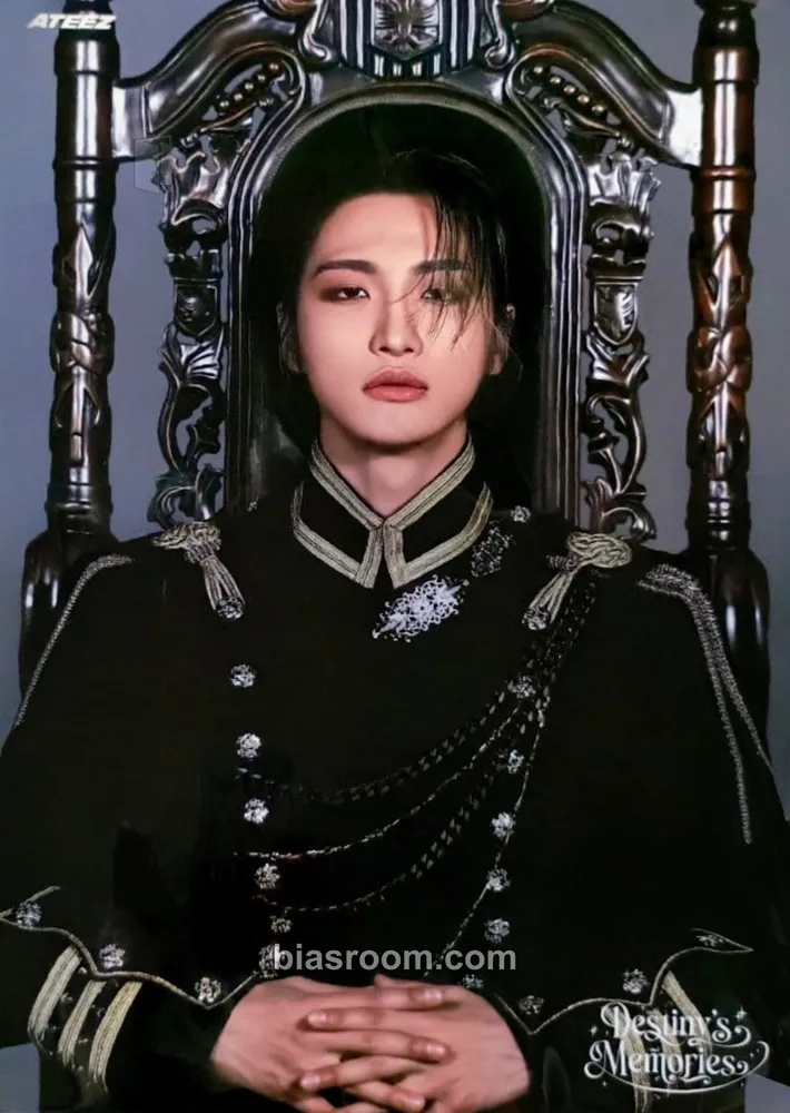 Seonghwa Destiny's Memories Exhibition Photocard - ATEEZ - ATEEZ K-pop photocard