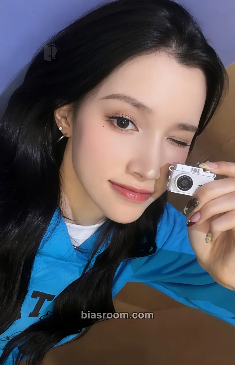 Huening Bahiyyih Crack Code Photocard - Kep1er - Kep1er K-pop photocard