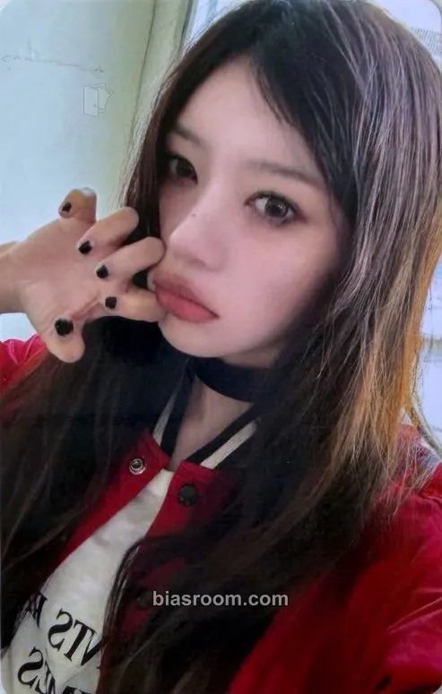 Moka MAMIHLAPINATAPAI Photocard - ILLIT - ILLIT K-pop photocard