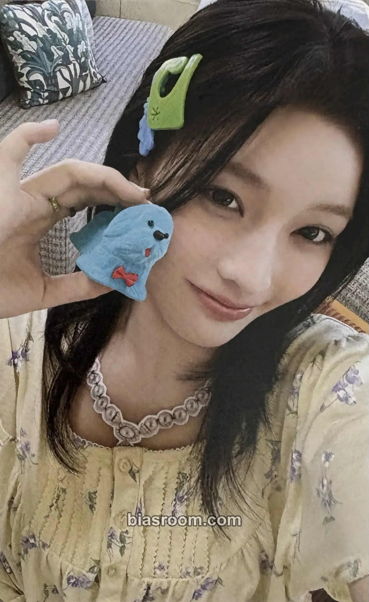 Iroha MAMIHLAPINATAPAI Photocard - ILLIT - ILLIT K-pop photocard