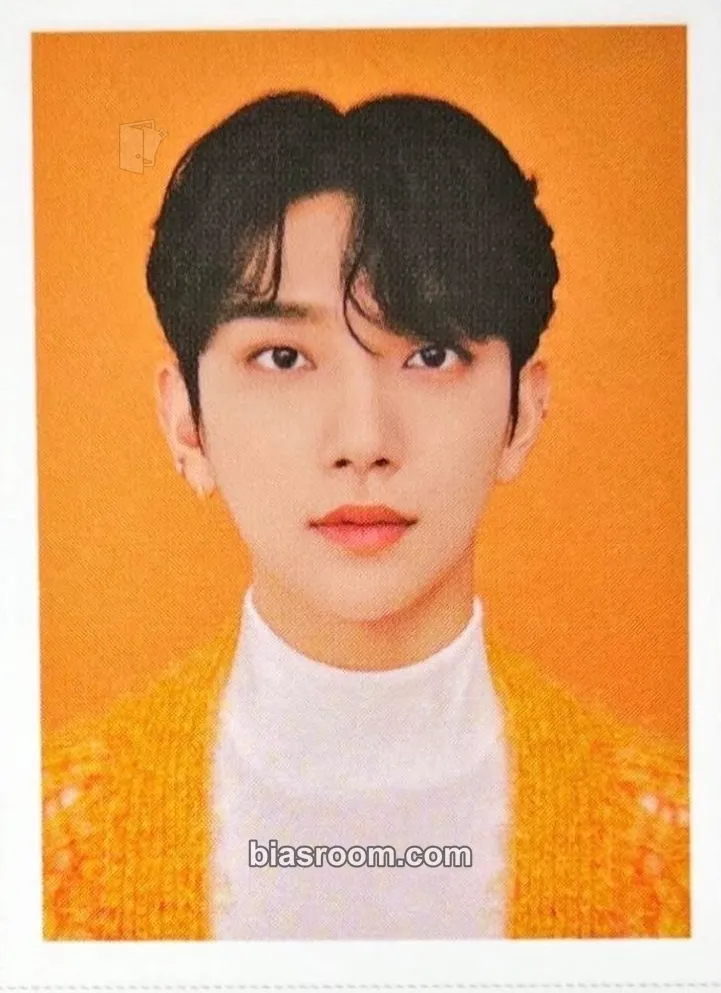 Joshua 2022 Season's Greetings Photocard - SEVENTEEN - SEVENTEEN K-pop photocard