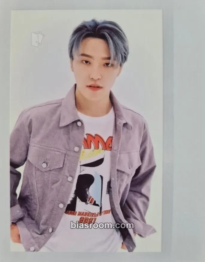 Dino 2022 Season's Greetings Photocard - SEVENTEEN - SEVENTEEN K-pop photocard
