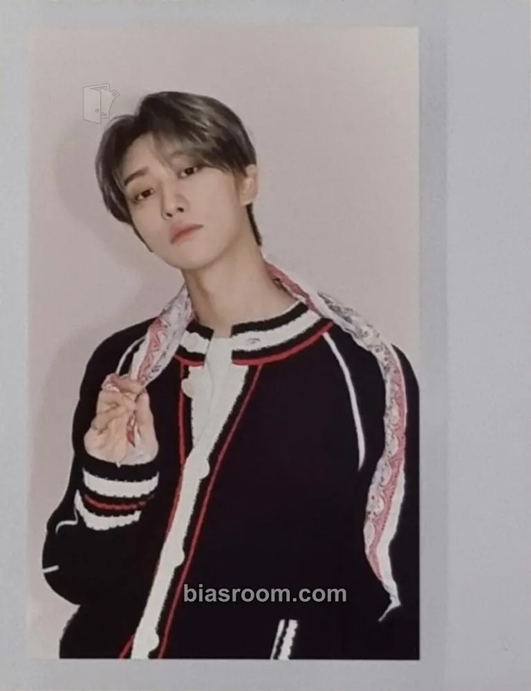 The8 2022 Season's Greetings Photocard - SEVENTEEN - SEVENTEEN K-pop photocard