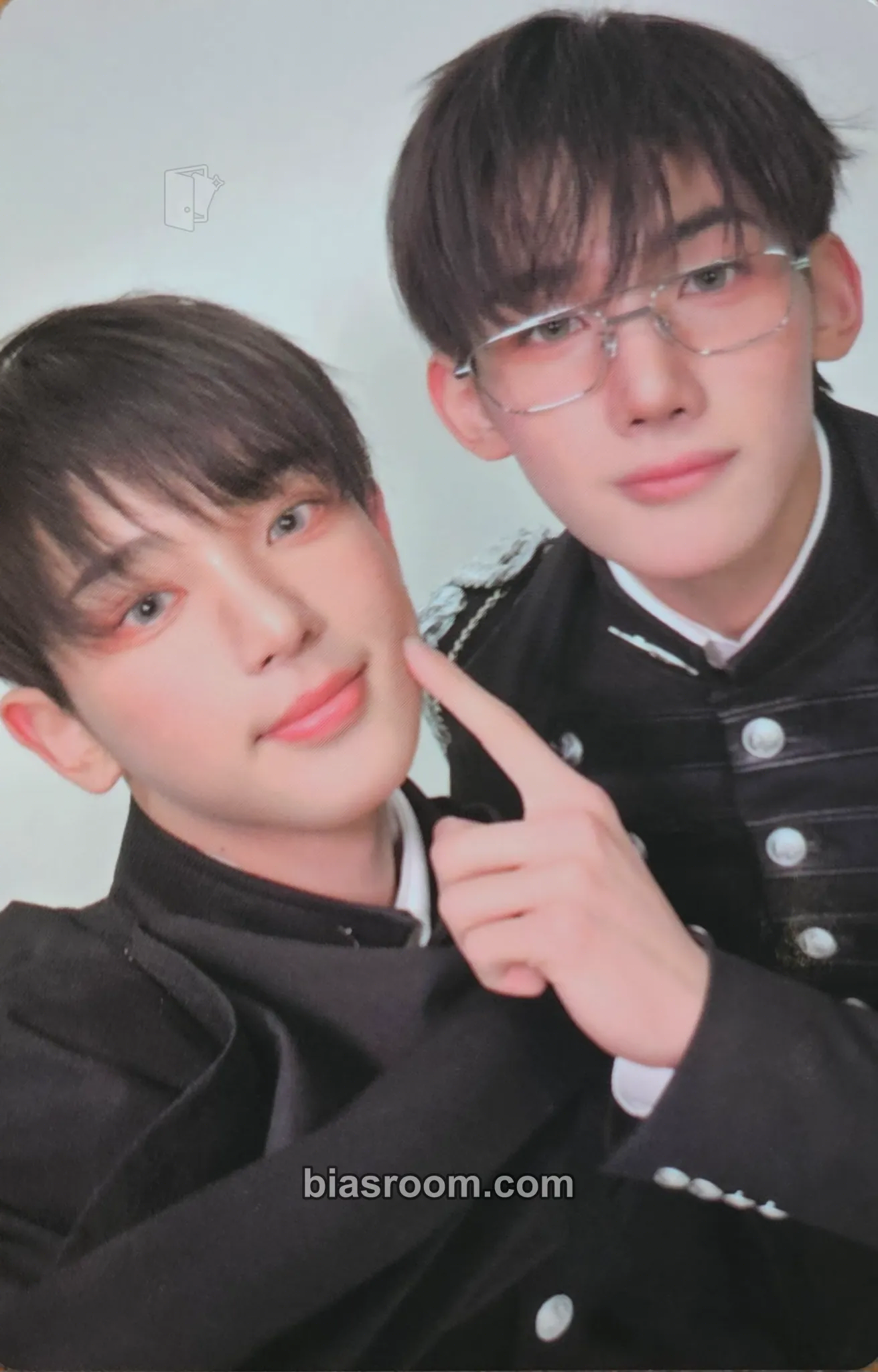 We on Fire Photocard - &TEAM - &TEAM K-pop photocard