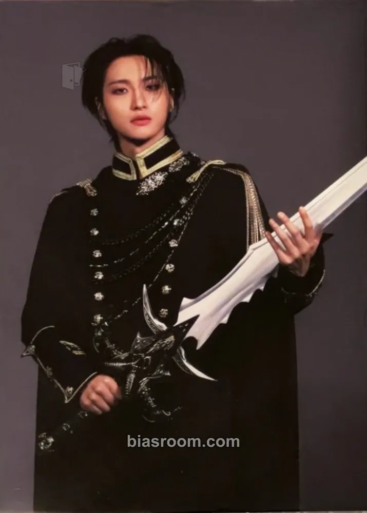 Seonghwa Destiny's Memories Exhibition Photocard - ATEEZ - ATEEZ K-pop photocard