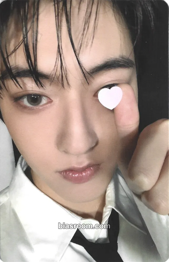 Haruto Pleasure Photocard - TREASURE - TREASURE K-pop photocard