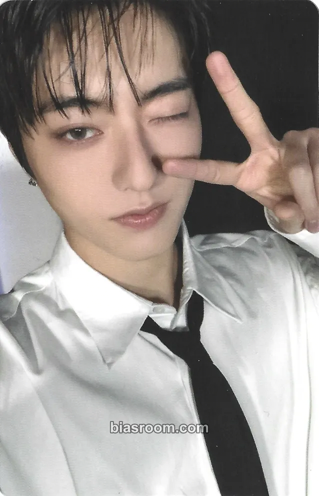 Haruto Pleasure Photocard - TREASURE - TREASURE K-pop photocard