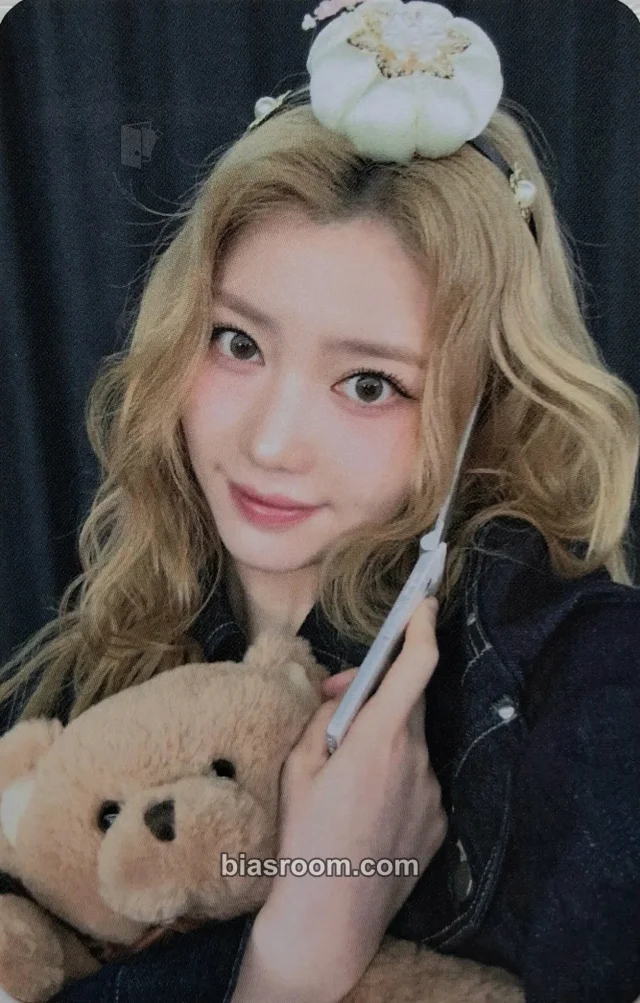 Kep1er - Xiaoting - Crack Code Album soundwave round 2 fansign