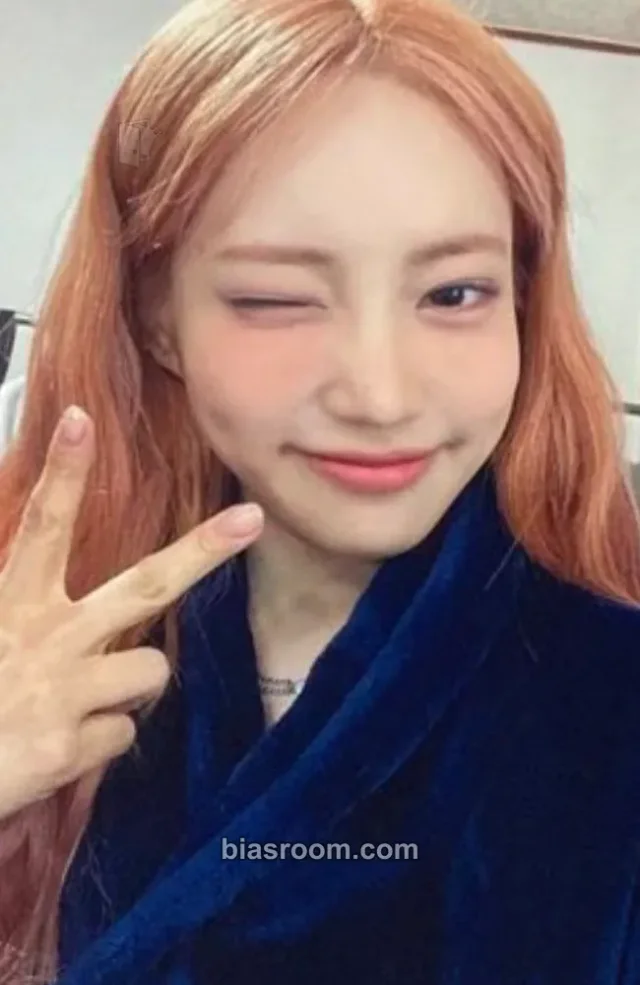 Jueun - Jueun - Easy Breezy Album apple music round 1