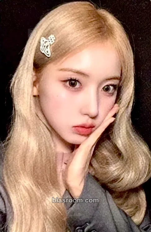 Jiwoo Fe3O4: FORWARD Photocard - NMIXX - NMIXX K-pop photocard