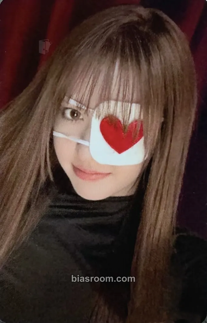 Lily Fe3O4: FORWARD Photocard - NMIXX - NMIXX K-pop photocard