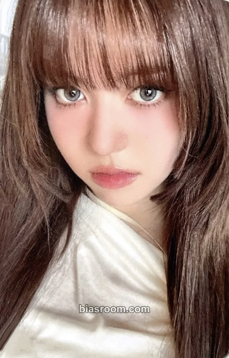 Lily Fe3O4: FORWARD Photocard - NMIXX - NMIXX K-pop photocard