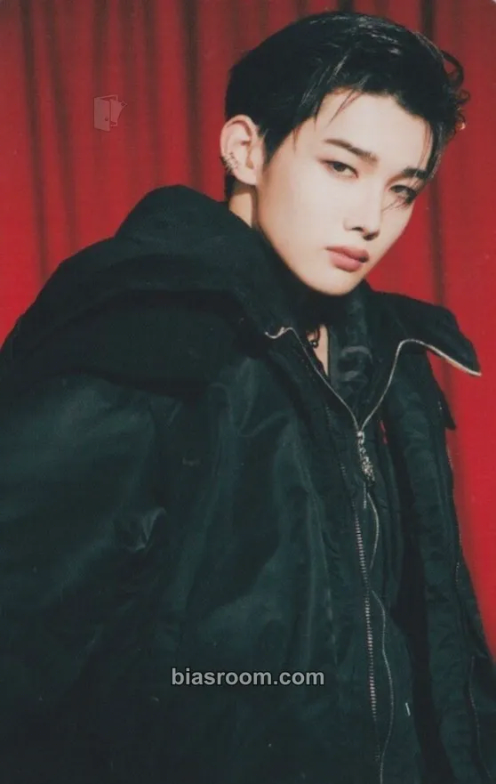 Jo AWAKEN THE BLOODLINE (Asia Tour) Photocard - &TEAM - &TEAM K-pop photocard