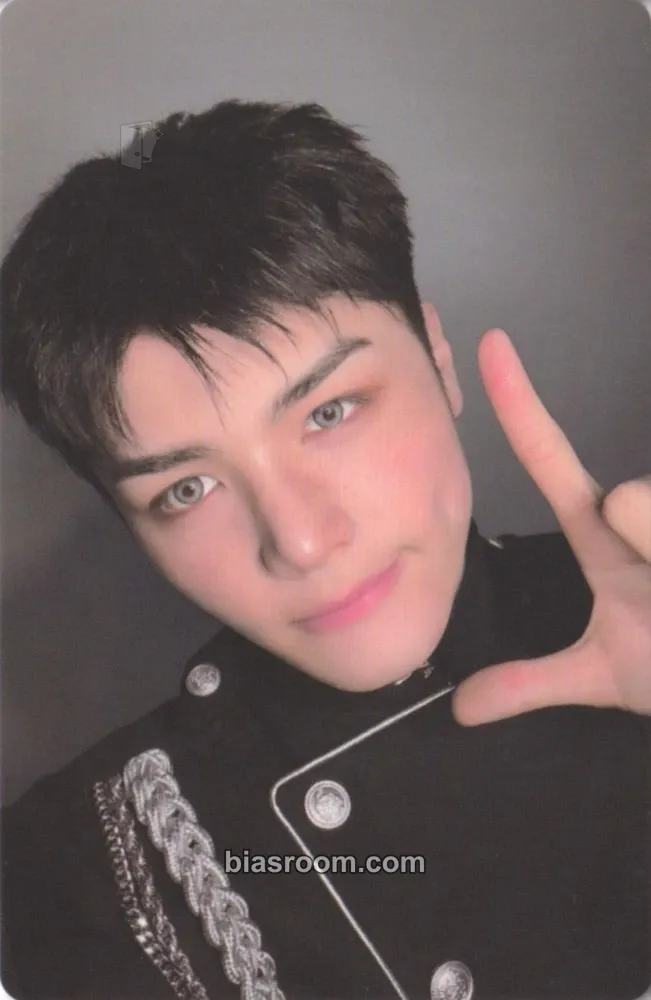 Maki We on Fire Photocard - &TEAM - &TEAM K-pop photocard