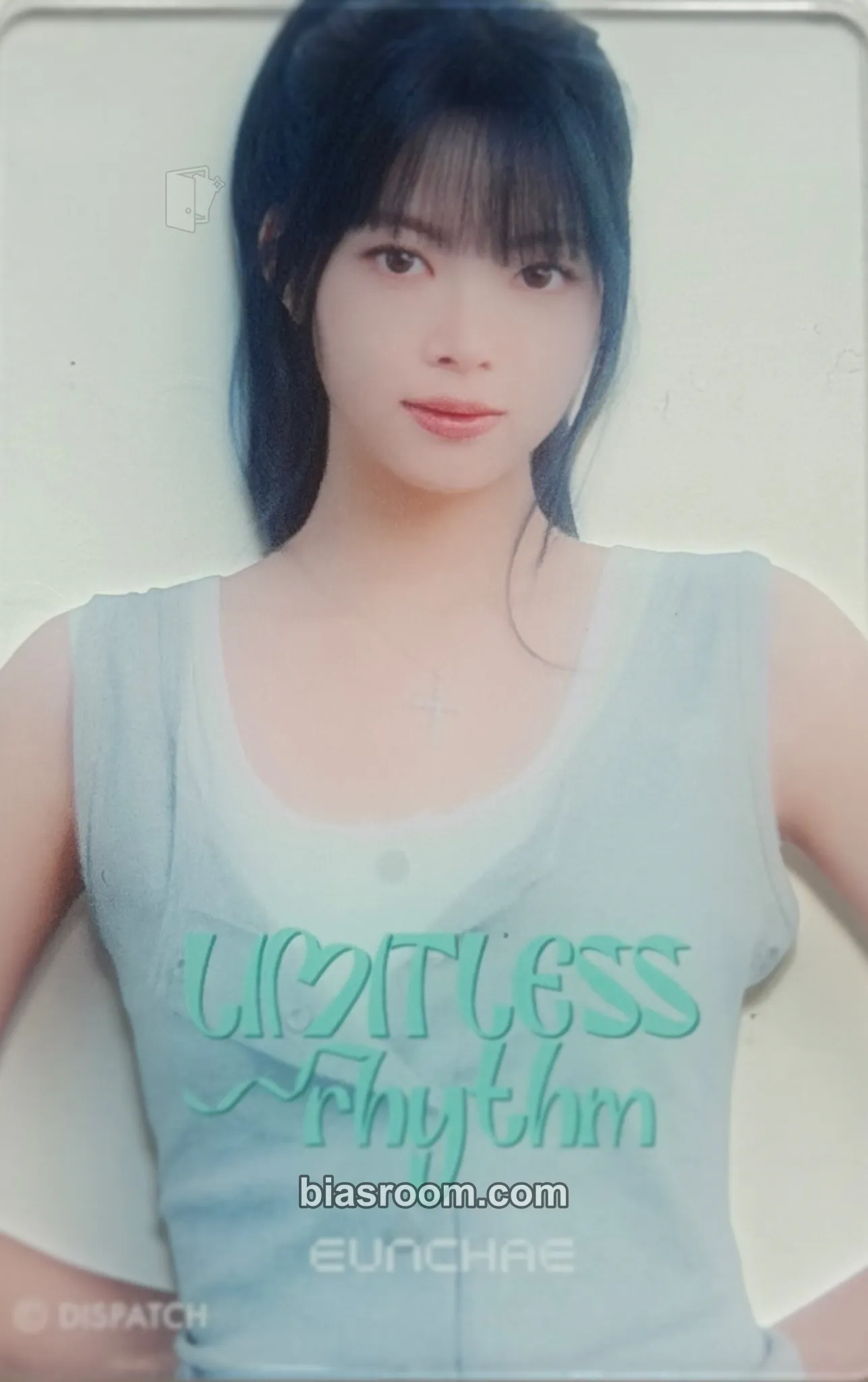 Hong Eunchae D'ICON Issue N°32 Photocard - LE SSERAFIM - LE SSERAFIM K-pop photocard