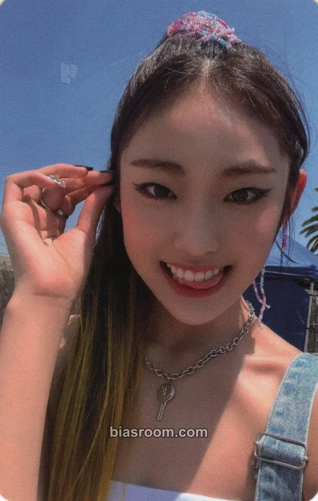 Yel RUN Photocard - H1-KEY - H1-KEY K-pop photocard