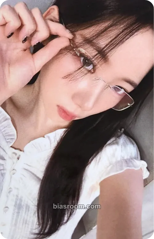 Hyeju Love XX Photocard - CLASSy - CLASSy K-pop photocard