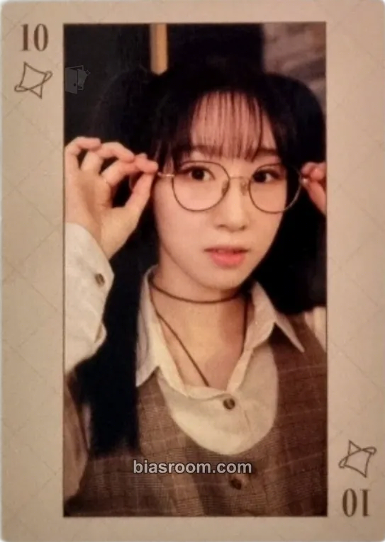 Soobin 5th OFFICIAL FANCLUB 'UJUNG' KIT Photocard - WJSN - WJSN K-pop photocard