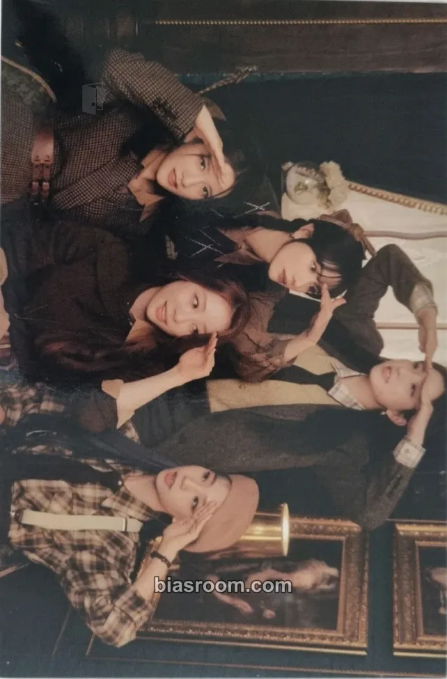 5th OFFICIAL FANCLUB 'UJUNG' KIT Photocard - WJSN - WJSN K-pop photocard