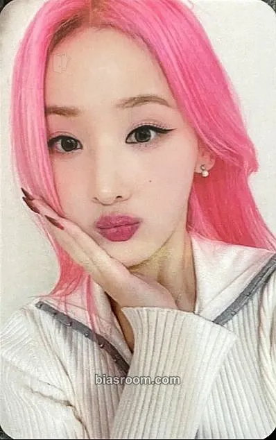 Belle Born to be XX Photocard - KISS OF LIFE - KISS OF LIFE K-pop photocard