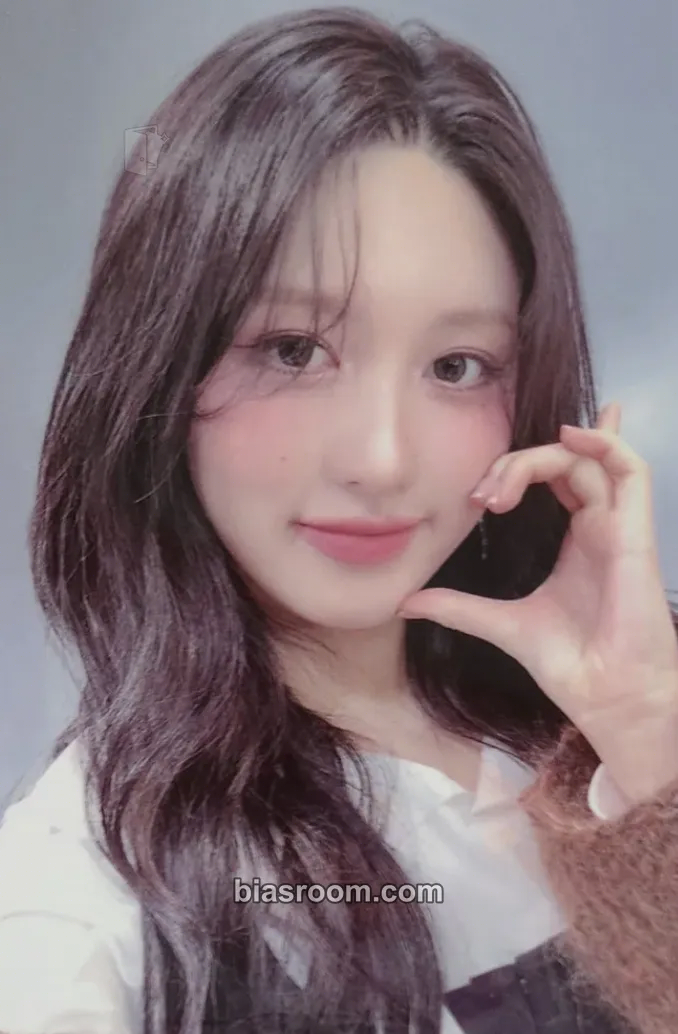 Gaeul IVE EMPATHY Photocard - IVE - IVE K-pop photocard
