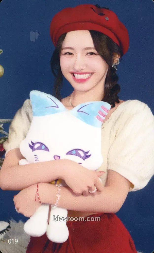 Kokoro 2024 ME:ICONIC Sweet Holiday Photocard - ME:I - ME:I K-pop photocard