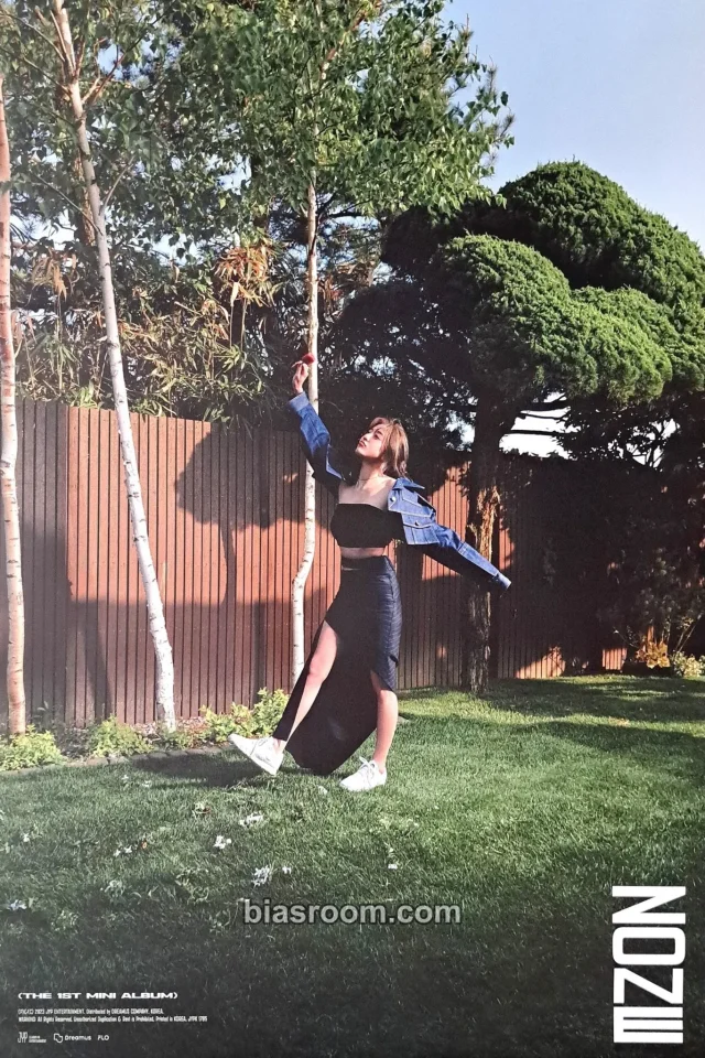 TWICE - Jihyo - ZONE Album poster pob (pre-order benefit) O version