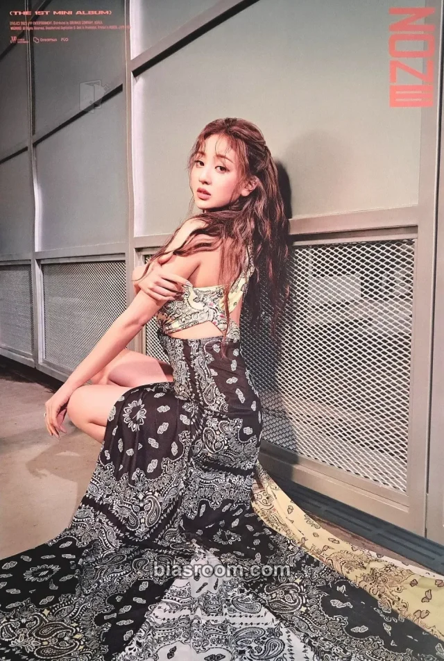 TWICE - Jihyo - ZONE Album pob (pre-order benefit) poster Z version