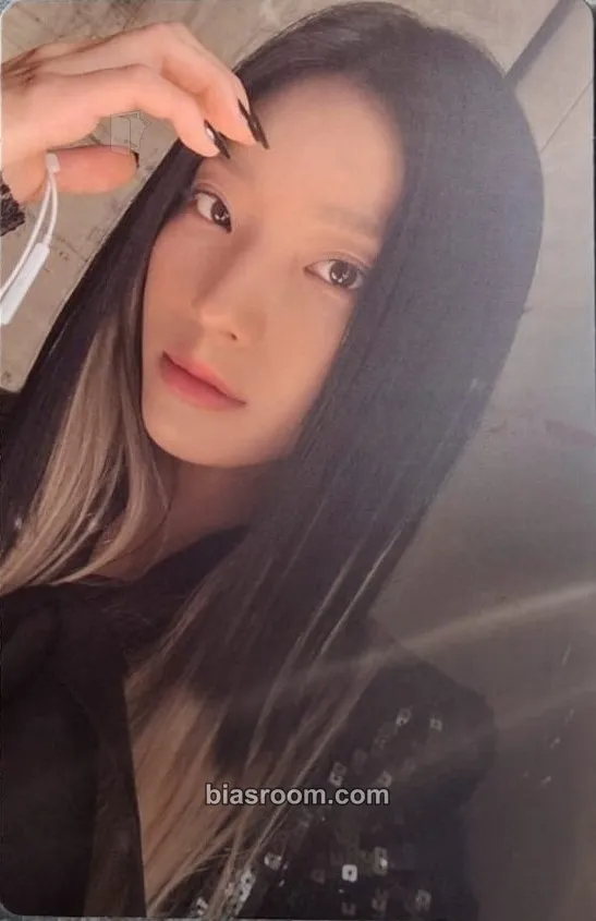 Saerom Unlock My World Photocard - fromis_9 - fromis_9 K-pop photocard