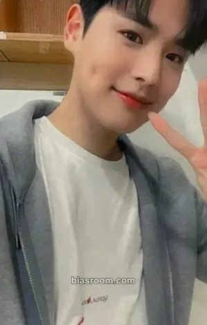 Byungchan Chaos Photocard - VICTON - VICTON K-pop photocard