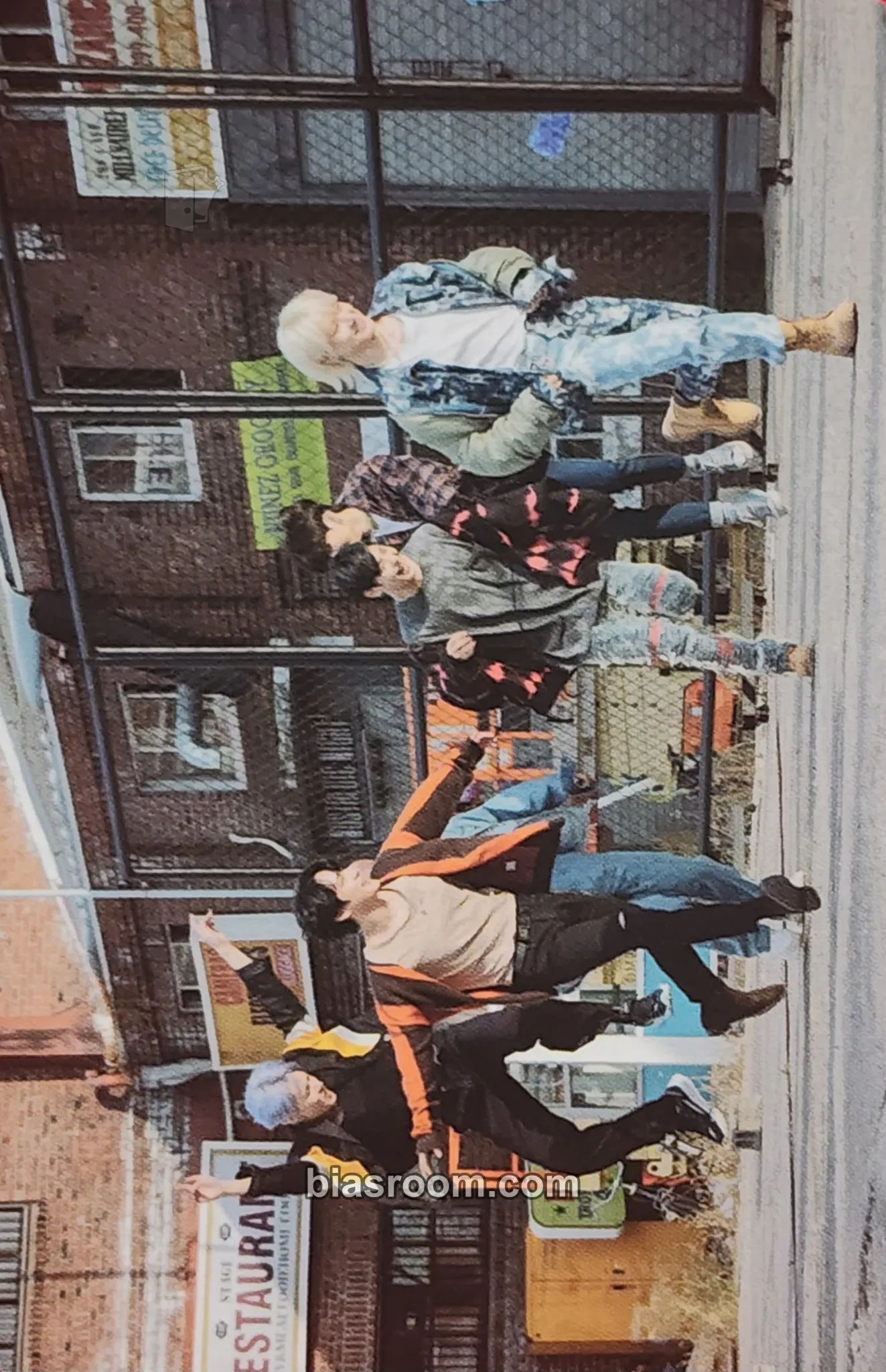 Nostalgia Pop-Up Store Photocard - VICTON - VICTON K-pop photocard