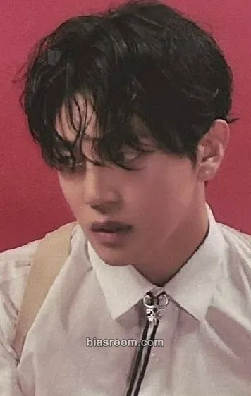 Lee Jiham PINATA Photocard - A.C.E - A.C.E K-pop photocard