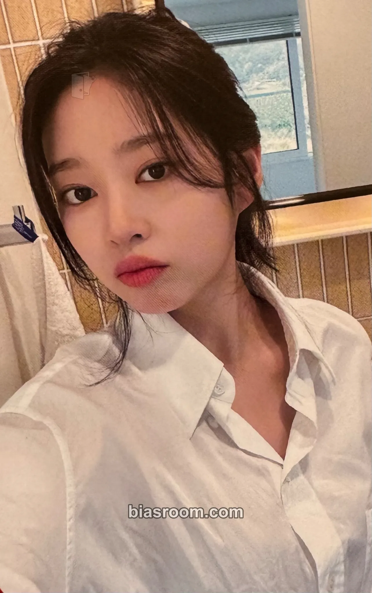 Minju 2024 Season’s Greetings - 문득, Anywhere Photocard - Kim Minju - Kim Minju K-pop photocard