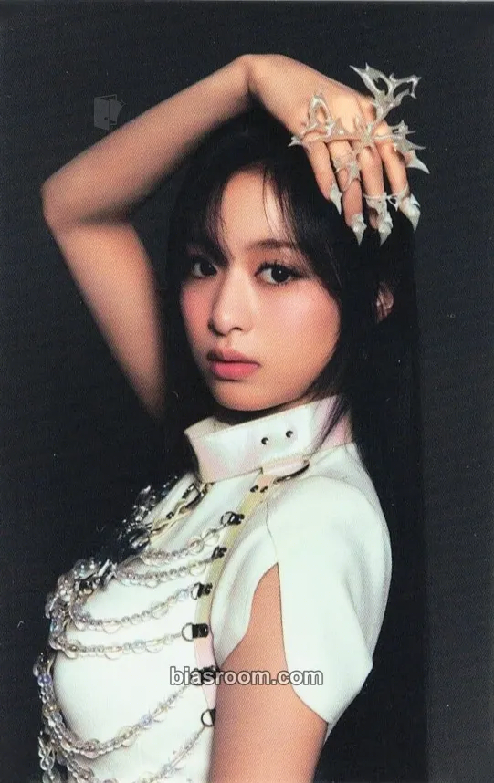 Ahyeon CHOOM Photocard - BABYMONSTER - BABYMONSTER K-pop photocard