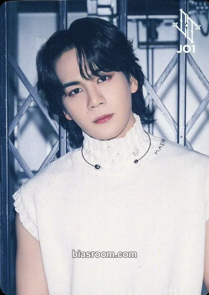 Issei Mamehara BE CLASSIC Photocard - JO1 - JO1 K-pop photocard