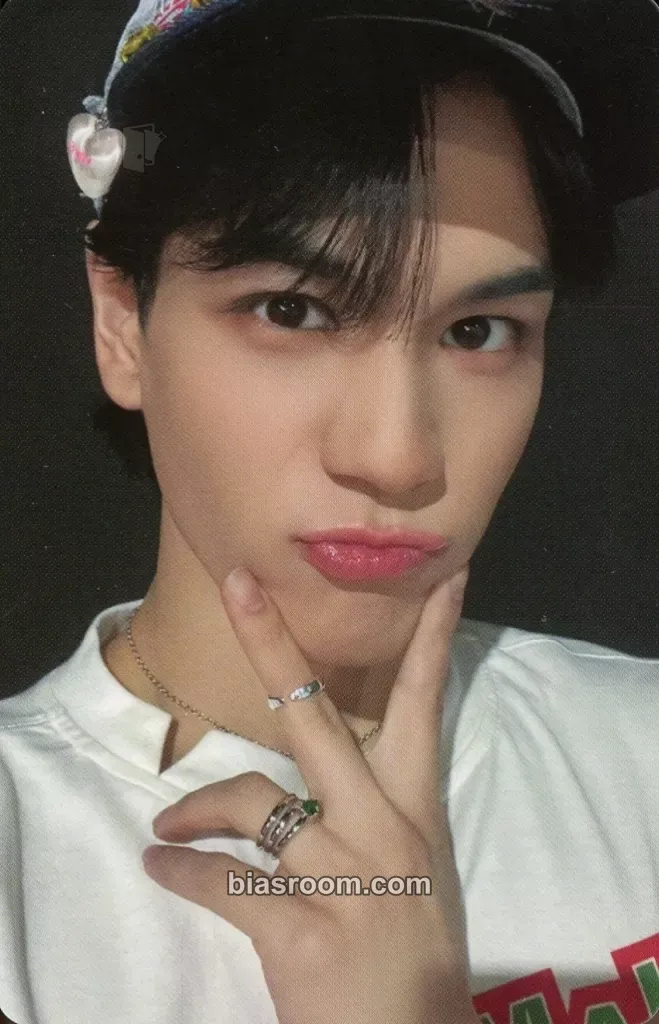 Issei Mamehara HITCHHIKER Photocard - JO1 - JO1 K-pop photocard