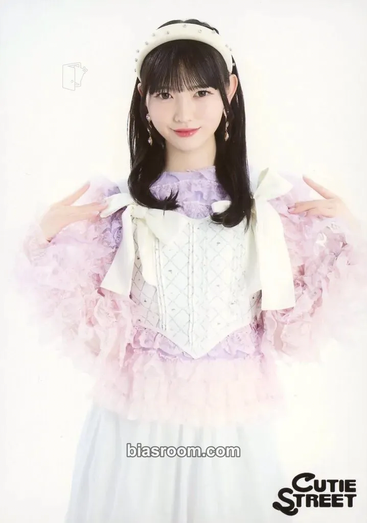 Nagisa Manabe 5 photo set - styling 2024AW edition Photocard - Cutie Street - Cutie Street K-pop photocard