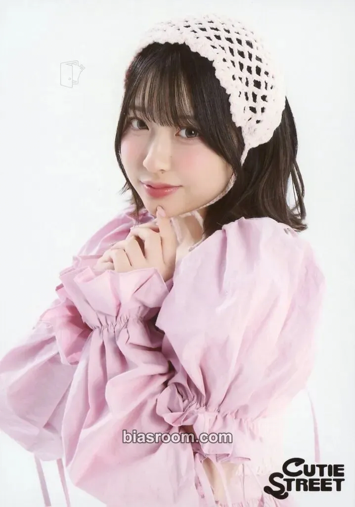 Haruka Sakuraba 5 photo set - styling 2024AW edition Photocard - Cutie Street - Cutie Street K-pop photocard