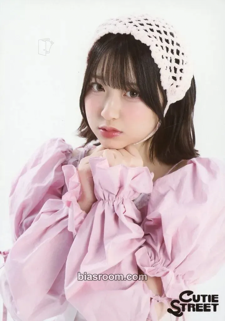 Haruka Sakuraba 5 photo set - styling 2024AW edition Photocard - Cutie Street - Cutie Street K-pop photocard