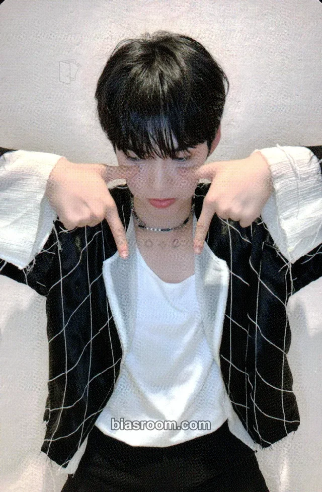 ZEROBASEONE - Hanbin - Yura Yura (ゆらゆら -運命の花-) Album jpfc (japan fanclub)