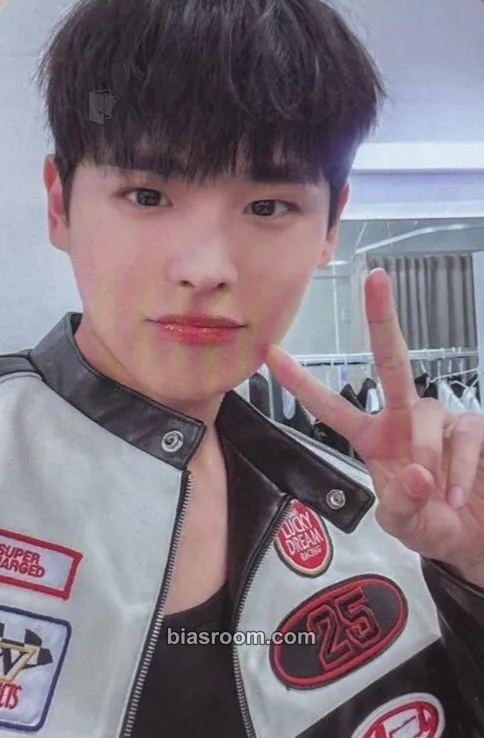 Byungchan Chaos Photocard - VICTON - VICTON K-pop photocard