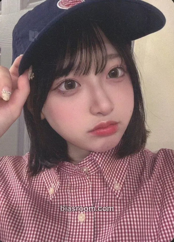 Haruka Sakuraba Kawaii Lab Official Cafe Photocard - Cutie Street - Cutie Street K-pop photocard