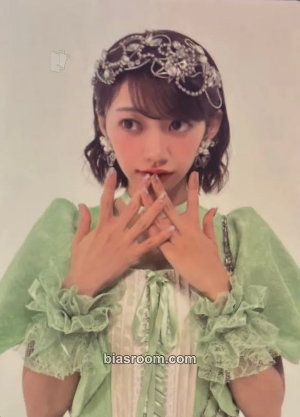 Kana Itakura Random Trading Cards Ver.2 Photocard - Cutie Street - Cutie Street K-pop photocard