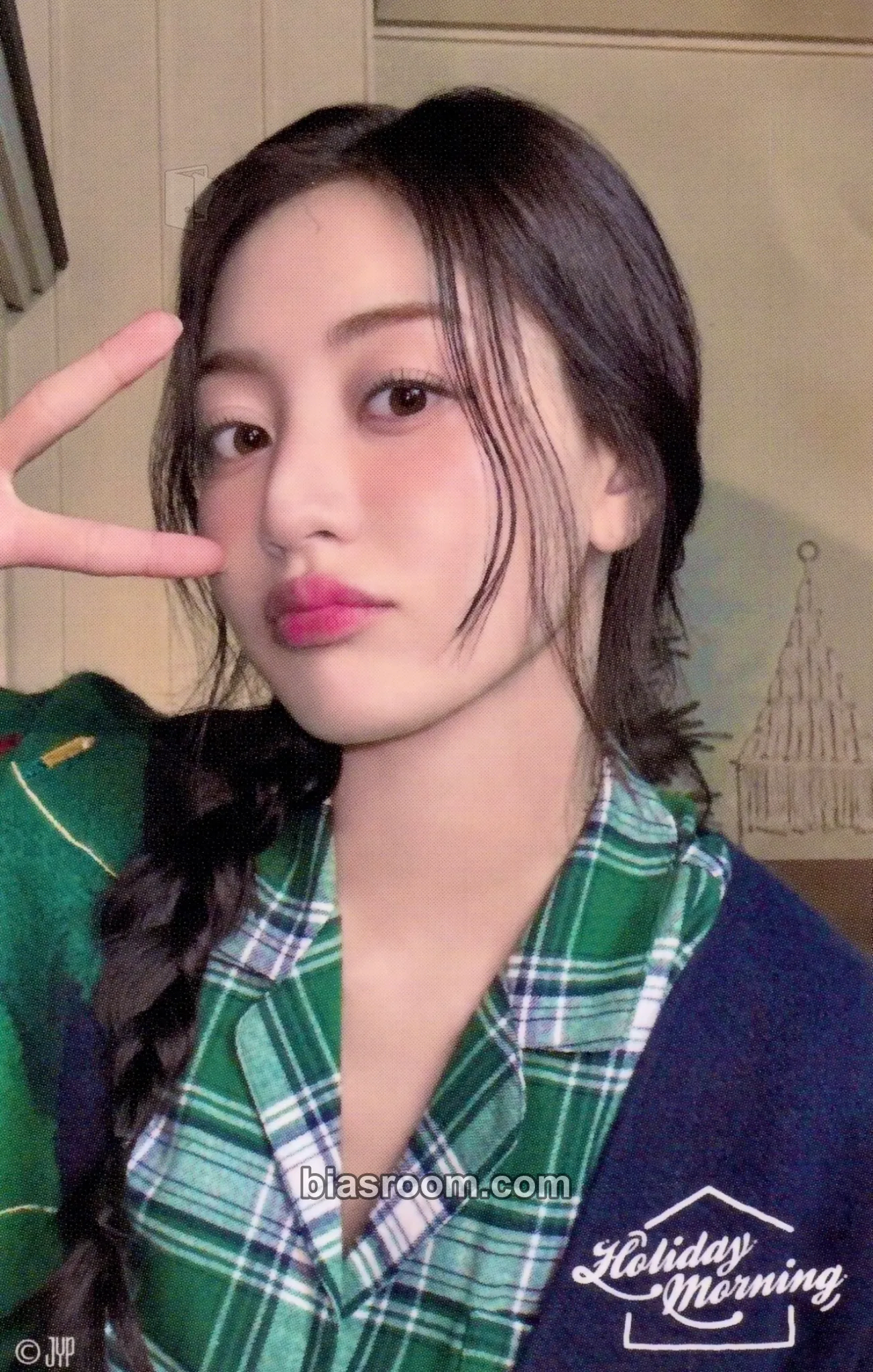 Jihyo 2025 JYP JAPAN POP-UP "Holiday Morning" Photocard - TWICE - TWICE K-pop photocard