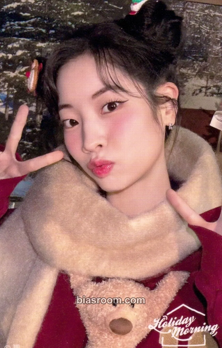 Dahyun 2025 JYP JAPAN POP-UP "Holiday Morning" Photocard - TWICE - TWICE K-pop photocard