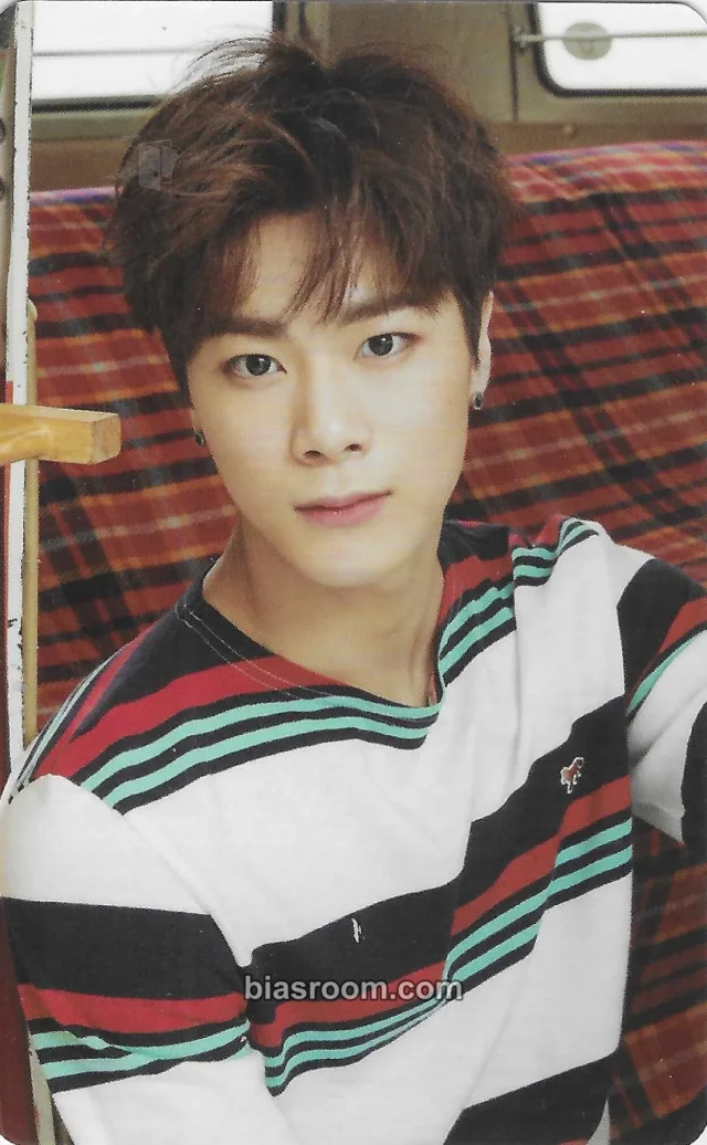 ASTRO - Moonbin - The 1st ASTROAD to Seoul Event photocard set