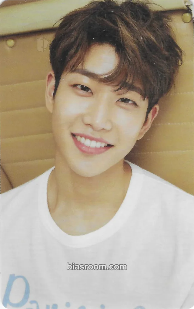 ASTRO - MJ - The 1st ASTROAD to Seoul Event photocard set