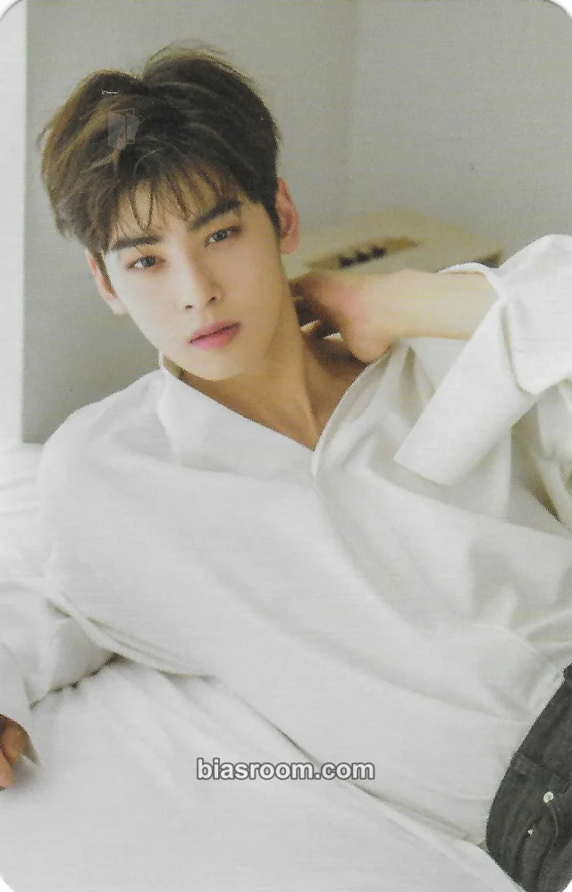 ASTRO - Cha Eunwoo - Wanna Be Your Star 2nd Photobook with MAKESTAR Other photobook inclusion photocard set